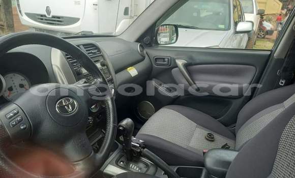 Buy Used Toyota RAV4 Blue Car in Luanda in Luanda Province Buy Used Toyota RAV4 Blue Car in Luanda in Luanda Province