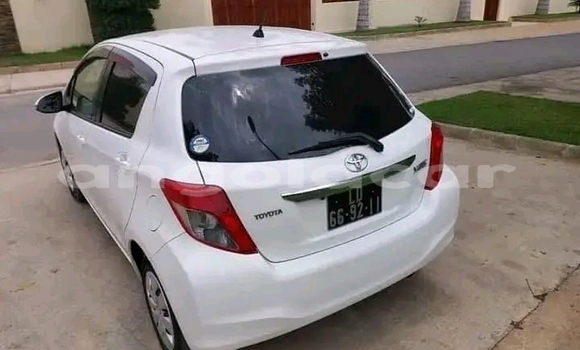 Buy Used Toyota Yaris White Car in Luanda in Luanda Province Buy Used Toyota Yaris White Car in Luanda in Luanda Province