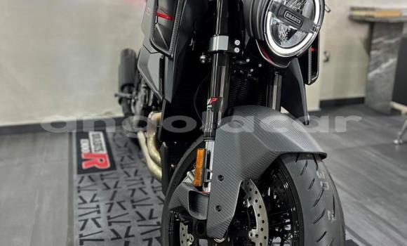 Acheter Occasion Moto KTM SuperDuke Noir à Luanda, Province de Luanda
