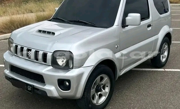 Comprar Usado Suzuki Jimny Prata Carro em Luanda em Luanda Province Comprar Usado Suzuki Jimny Prata Carro em Luanda em Luanda Province