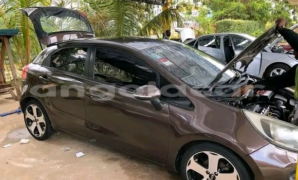 Buy Used Kia rio Other Car in Luanda in Luanda Province Buy Used Kia rio Other Car in Luanda in Luanda Province