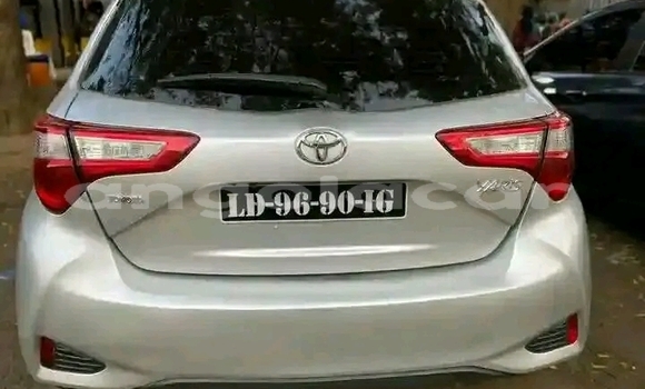 Comprar Usado Toyota Yaris Prata Carro em Luanda em Luanda Province Comprar Usado Toyota Yaris Prata Carro em Luanda em Luanda Province
