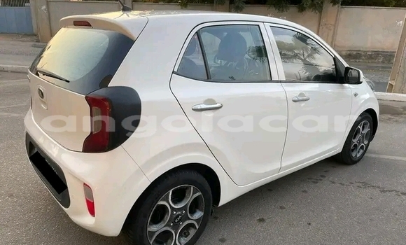 Acheter Occasion Voiture Kia Morning Blanc à Luanda, Province de Luanda Acheter Occasion Voiture Kia Morning Blanc à Luanda, Province de Luanda
