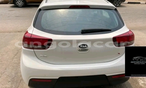 Comprar Usado Kia rio Branco Carro em Luanda em Luanda Province Comprar Usado Kia rio Branco Carro em Luanda em Luanda Province