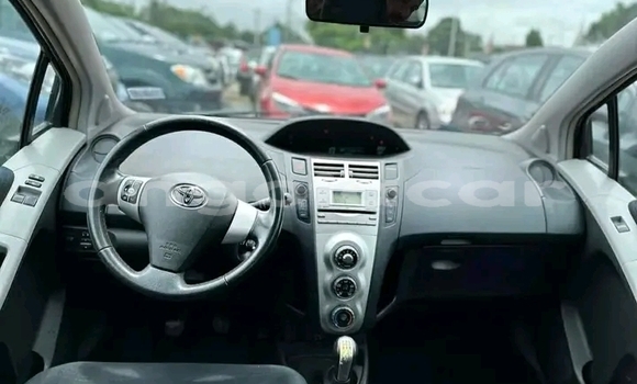 Comprar Usado Toyota Yaris Preto Carro em Luanda em Luanda Province Comprar Usado Toyota Yaris Preto Carro em Luanda em Luanda Province