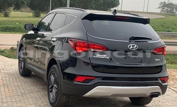 Acheter Occasion Voiture Hyundai Santa Fe Noir à Luanda, Province de Luanda Acheter Occasion Voiture Hyundai Santa Fe Noir à Luanda, Province de Luanda