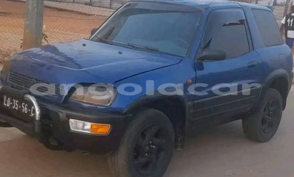 Comprar Usado Toyota RAV4 Azul Carro em Luanda em Luanda Province Comprar Usado Toyota RAV4 Azul Carro em Luanda em Luanda Province