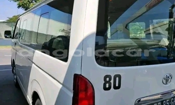 Acheter Occasion Voiture Toyota Hiace Blanc à Luanda, Province de Luanda Acheter Occasion Voiture Toyota Hiace Blanc à Luanda, Province de Luanda