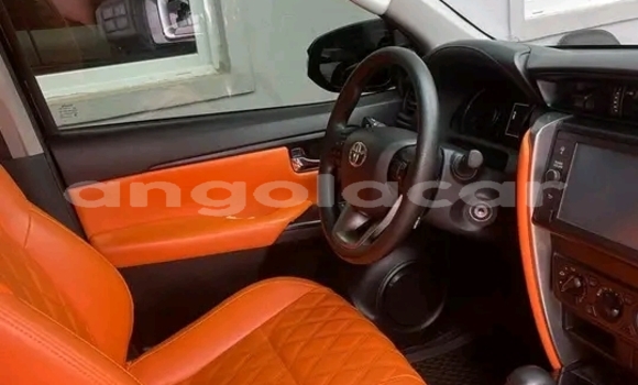 Comprar Usado Toyota Fortuner Preto Carro em Luanda em Luanda Province Comprar Usado Toyota Fortuner Preto Carro em Luanda em Luanda Province