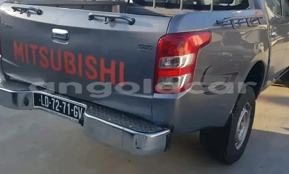 Comprar Usado Mitsubishi L200 Prata Carro em Luanda em Luanda Province Comprar Usado Mitsubishi L200 Prata Carro em Luanda em Luanda Province