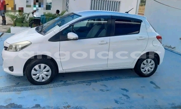 Comprar Usado Toyota Yaris Branco Carro em Luanda em Luanda Province Comprar Usado Toyota Yaris Branco Carro em Luanda em Luanda Province