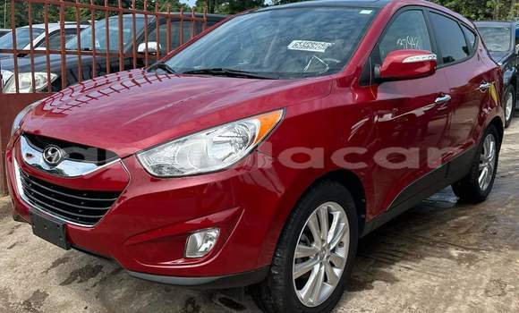 Acheter Occasion Voiture Hyundai Tucson Rouge à Luanda, Province de Luanda Acheter Occasion Voiture Hyundai Tucson Rouge à Luanda, Province de Luanda