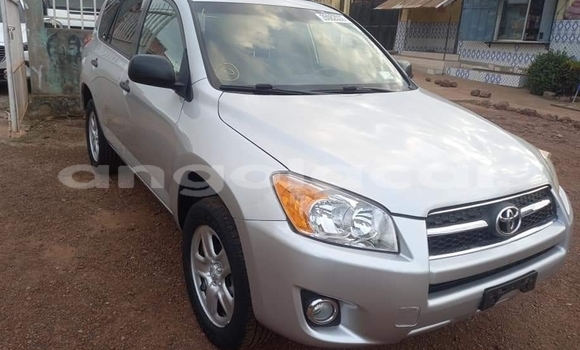 Acheter Occasion Voiture Toyota RAV4 Gris à Luanda, Province de Luanda