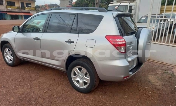 Buy Used Toyota RAV4 Silver Car in Luanda in Luanda Province Buy Used Toyota RAV4 Silver Car in Luanda in Luanda Province