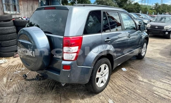 Buy Used Suzuki Vitara Blue Car in Luanda in Luanda Province Buy Used Suzuki Vitara Blue Car in Luanda in Luanda Province