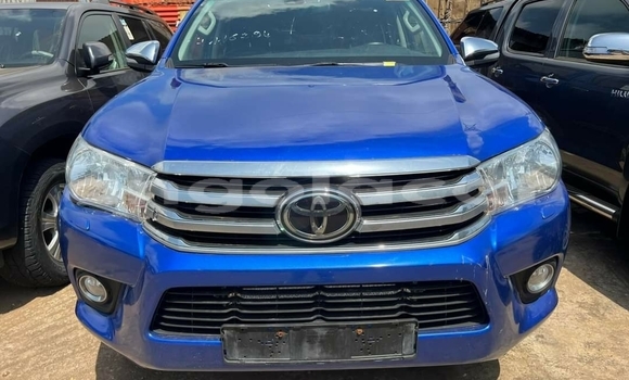 Comprar Usado Toyota Hilux Azul Carro em Luanda em Luanda Province Comprar Usado Toyota Hilux Azul Carro em Luanda em Luanda Province