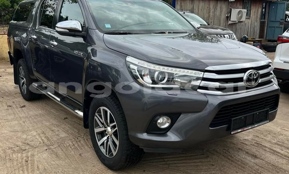 Acheter Occasion Voiture Toyota Hilux Gris à Luanda, Province de Luanda Acheter Occasion Voiture Toyota Hilux Gris à Luanda, Province de Luanda