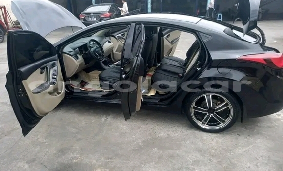 Comprar Usado Hyundai Elantra Preto Carro em Luanda em Luanda Province Comprar Usado Hyundai Elantra Preto Carro em Luanda em Luanda Province