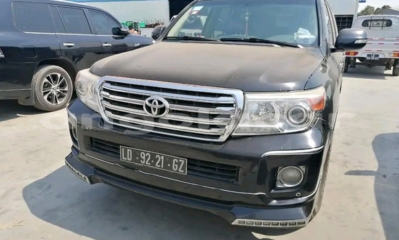 Acheter Occasion Voiture Toyota Land Cruiser Noir à Luanda, Province de Luanda Acheter Occasion Voiture Toyota Land Cruiser Noir à Luanda, Province de Luanda
