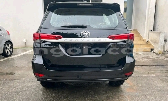 Comprar Usado Toyota Fortuner Preto Carro em Luanda em Luanda Province Comprar Usado Toyota Fortuner Preto Carro em Luanda em Luanda Province