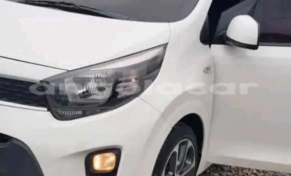 Acheter Occasion Voiture Kia Morning Blanc à Luanda, Province de Luanda Acheter Occasion Voiture Kia Morning Blanc à Luanda, Province de Luanda