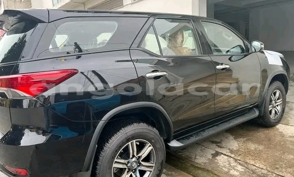 Buy Used Toyota Fortuner Silver Car in Luanda in Luanda Province Buy Used Toyota Fortuner Silver Car in Luanda in Luanda Province