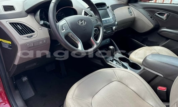 Acheter Occasion Voiture Hyundai Tucson Rouge à Luanda, Province de Luanda Acheter Occasion Voiture Hyundai Tucson Rouge à Luanda, Province de Luanda