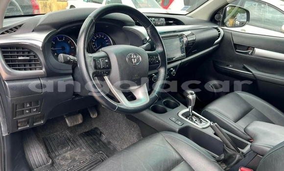Acheter Occasion Voiture Toyota Hiluxe VIGO Noir à Luanda, Province de Luanda Acheter Occasion Voiture Toyota Hiluxe VIGO Noir à Luanda, Province de Luanda