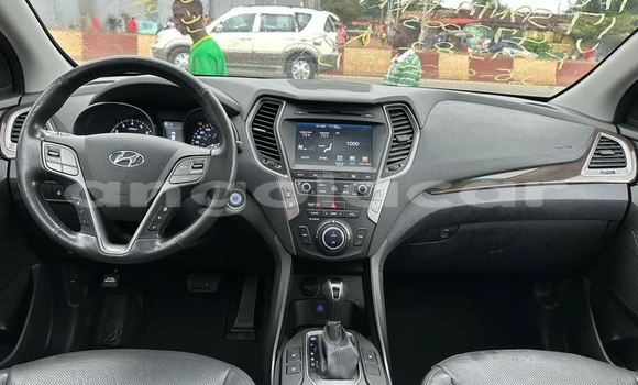 Comprar Usado Hyundai Santa Fe Preto Carro em Luanda em Luanda Province Comprar Usado Hyundai Santa Fe Preto Carro em Luanda em Luanda Province