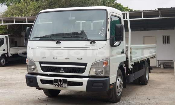 Comprar Usado Mitsubishi i Branco Carro em Luanda em Luanda Province Comprar Usado Mitsubishi i Branco Carro em Luanda em Luanda Province