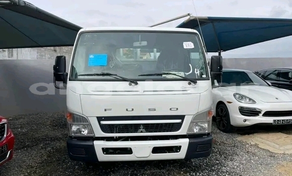 Comprar Usado Mitsubishi Grandis Branco Carro em Luanda em Luanda Province Comprar Usado Mitsubishi Grandis Branco Carro em Luanda em Luanda Province