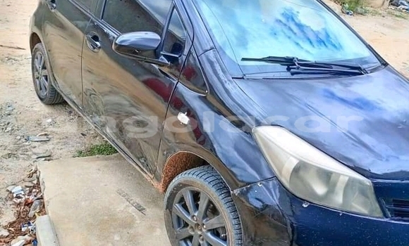 Buy Used Toyota Yaris Black Car in Luanda in Luanda Province Buy Used Toyota Yaris Black Car in Luanda in Luanda Province