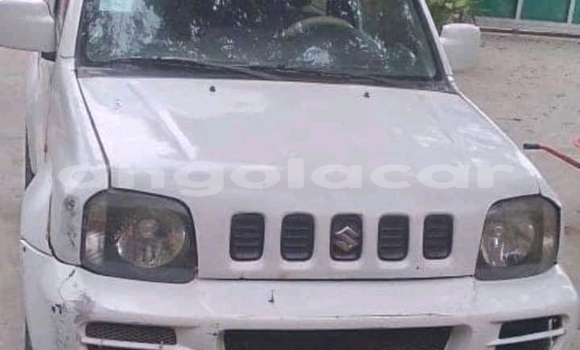 Buy Used Suzuki Jimny White Car in Luanda in Luanda Province Buy Used Suzuki Jimny White Car in Luanda in Luanda Province