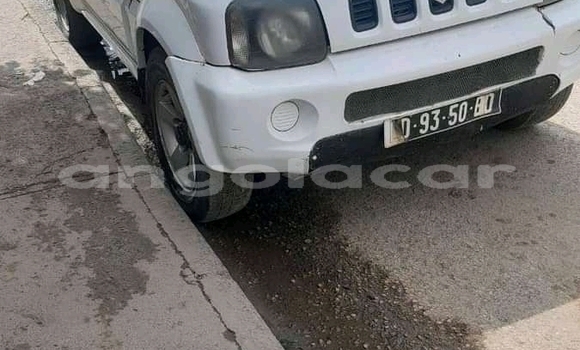 Buy Used Suzuki Jimny Silver Car in Luanda in Luanda Province Buy Used Suzuki Jimny Silver Car in Luanda in Luanda Province
