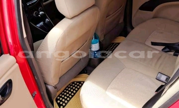 Comprar Usado Hyundai i10 Vermelho Carro em Luanda em Luanda Province Comprar Usado Hyundai i10 Vermelho Carro em Luanda em Luanda Province