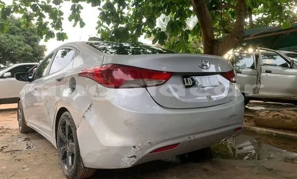Comprar Usado Hyundai Elantra Preto Carro em Luanda em Luanda Province Comprar Usado Hyundai Elantra Preto Carro em Luanda em Luanda Province