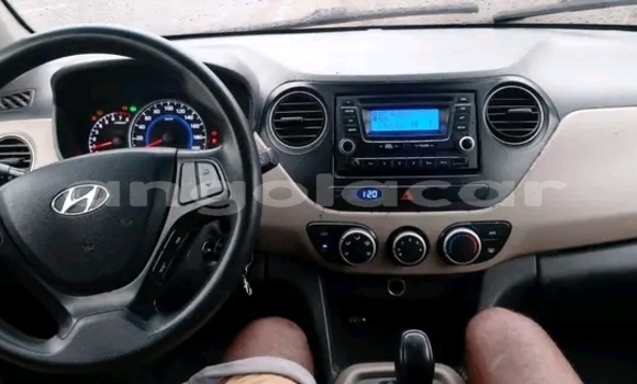 Comprar Usado Hyundai i10 Outro Carro em Luanda em Luanda Province Comprar Usado Hyundai i10 Outro Carro em Luanda em Luanda Province
