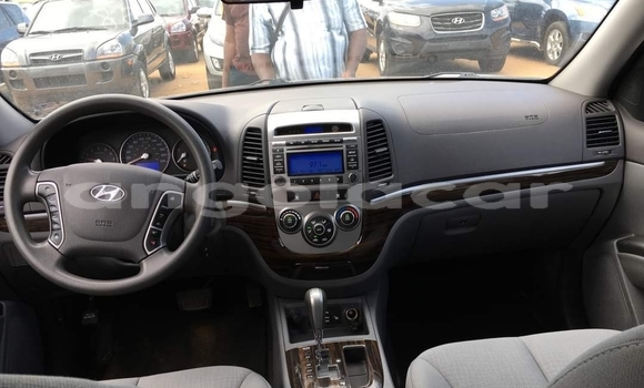 Acheter Occasion Voiture Hyundai Santa Fe Marron à Luanda, Province de Luanda Acheter Occasion Voiture Hyundai Santa Fe Marron à Luanda, Province de Luanda