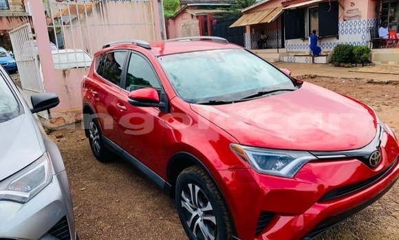 Comprar Usado Toyota RAV4 Marrom Carro em Luanda em Luanda Province Comprar Usado Toyota RAV4 Marrom Carro em Luanda em Luanda Province