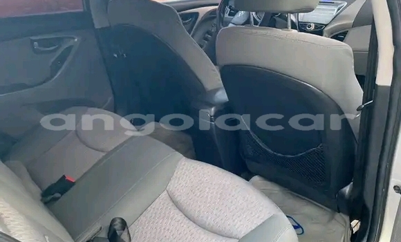 Buy Used Hyundai Elantra Silver Car in Luanda in Luanda Province Buy Used Hyundai Elantra Silver Car in Luanda in Luanda Province