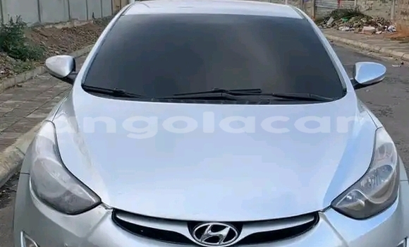 Buy Used Hyundai Elantra Silver Car in Luanda in Luanda Province Buy Used Hyundai Elantra Silver Car in Luanda in Luanda Province