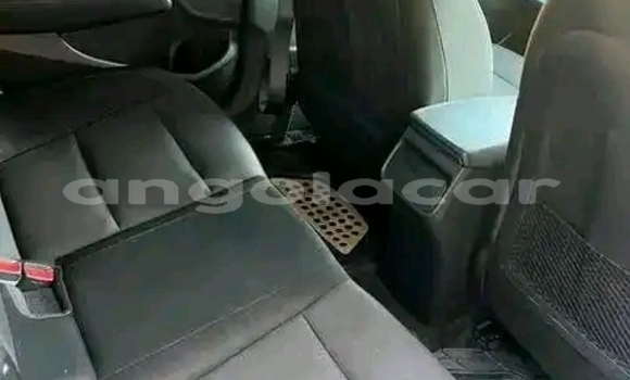 Comprar Usado Hyundai Elantra Branco Carro em Luanda em Luanda Province Comprar Usado Hyundai Elantra Branco Carro em Luanda em Luanda Province