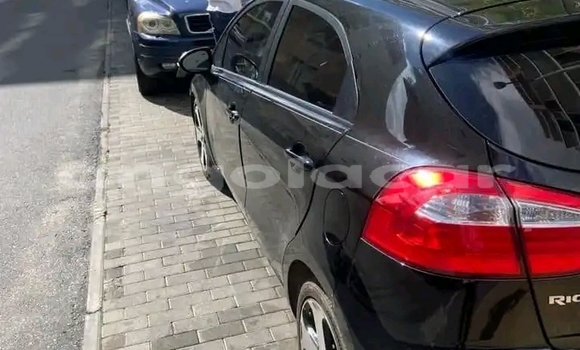 Acheter Occasion Voiture Kia rio Noir à Luanda, Province de Luanda Acheter Occasion Voiture Kia rio Noir à Luanda, Province de Luanda