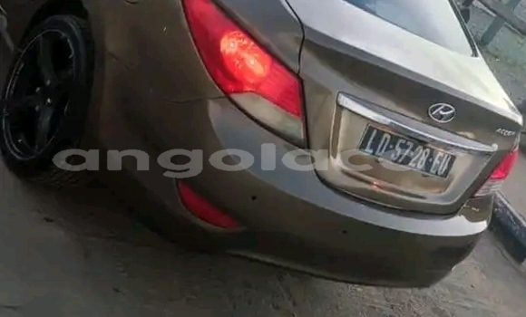Acheter Occasion Voiture Hyundai Accent Autre à Luanda, Province de Luanda Acheter Occasion Voiture Hyundai Accent Autre à Luanda, Province de Luanda
