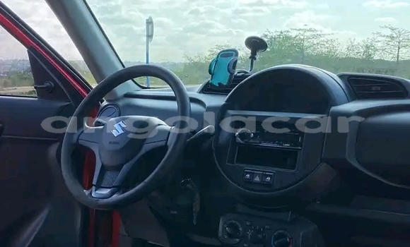 Acheter Occasion Voiture Suzuki Splash Rouge à Luanda, Province de Luanda Acheter Occasion Voiture Suzuki Splash Rouge à Luanda, Province de Luanda