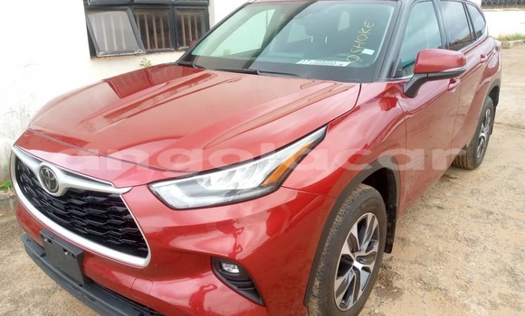 Acheter Occasion Voiture Toyota Highlander Rouge à Luanda, Province de Luanda Acheter Occasion Voiture Toyota Highlander Rouge à Luanda, Province de Luanda