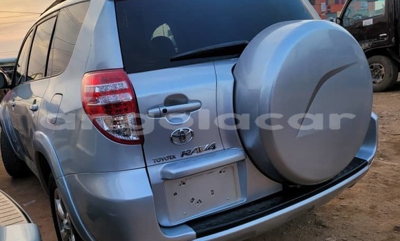 Comprar Usado Toyota RAV4 Outro Carro em Luanda em Luanda Province Comprar Usado Toyota RAV4 Outro Carro em Luanda em Luanda Province