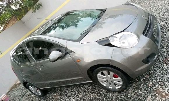 Acheter Occasion Voiture Suzuki Celerio Gris à Luanda, Province de Luanda Acheter Occasion Voiture Suzuki Celerio Gris à Luanda, Province de Luanda