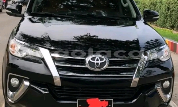 Acheter Occasion Voiture Toyota Fortuner Noir à Luanda, Province de Luanda