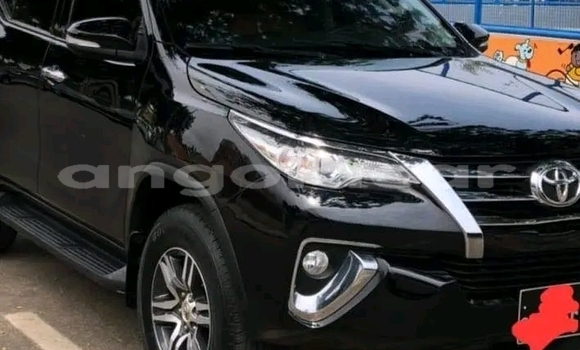 Acheter Occasion Voiture Toyota Fortuner Noir à Luanda, Province de Luanda Acheter Occasion Voiture Toyota Fortuner Noir à Luanda, Province de Luanda